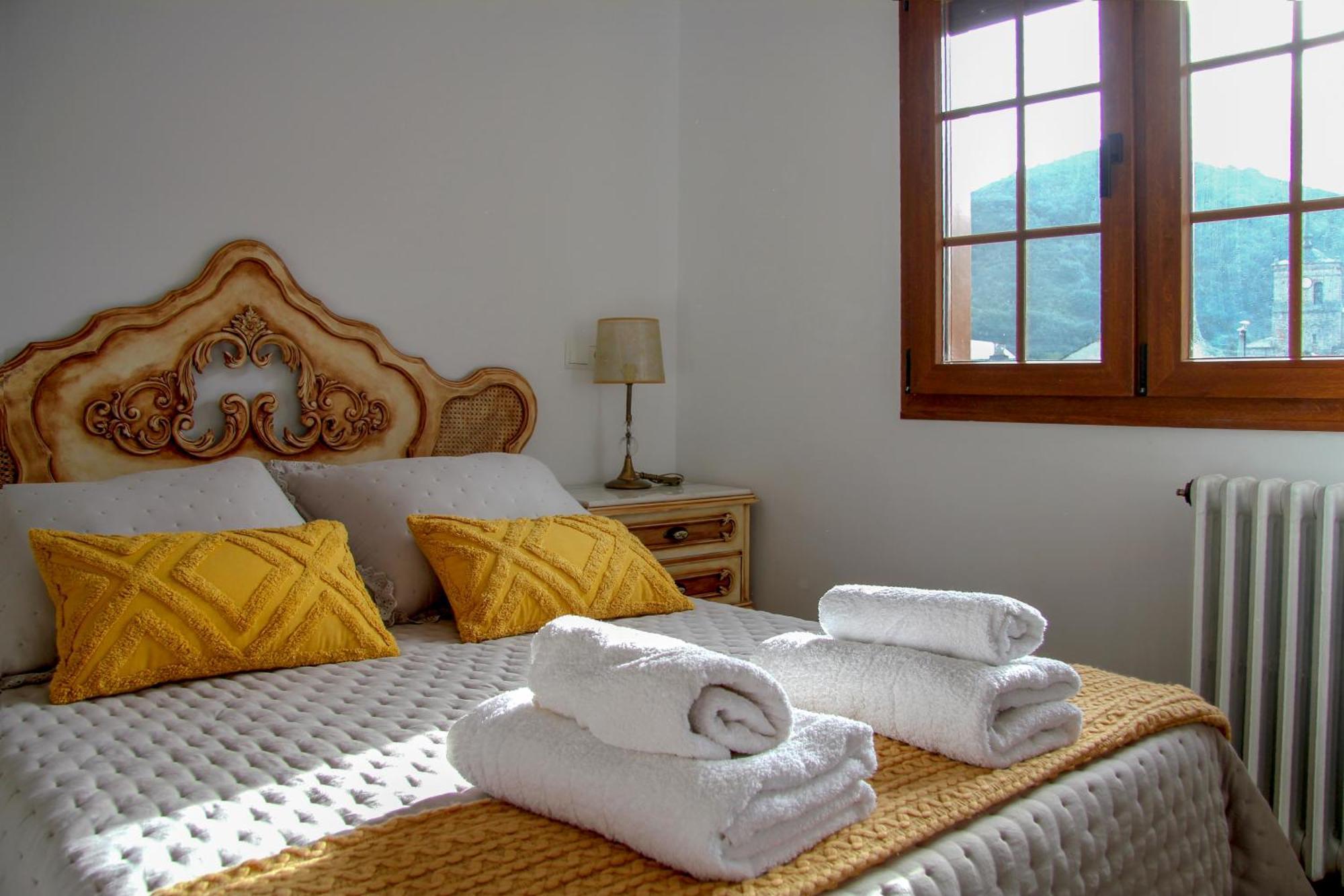 Apartamento La Casita De Fide Molinaseca Exterior foto